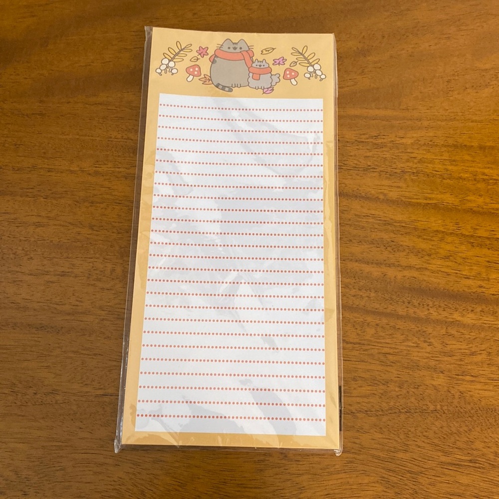 NWT Pusheen Notepad